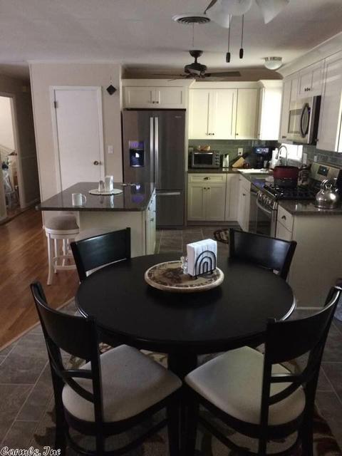 823 W Maple St, Benton, AR 72015 photo 5