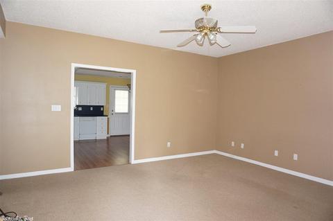 905 April Ln, Beebe, AR 72012 photo 2