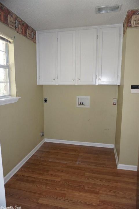 905 April Ln, Beebe, AR 72012 photo 8