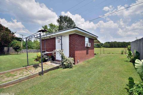 46 Gregory, Conway, AR 72032 photo 3