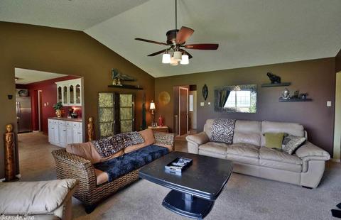 46 Gregory, Conway, AR 72032 photo 5