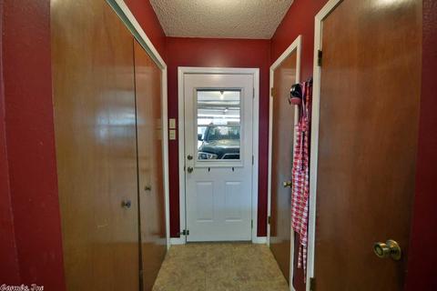 46 Gregory, Conway, AR 72032 photo 17