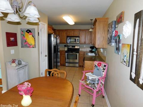 121 Madrid Dr, Benton, AR 72015 photo 6