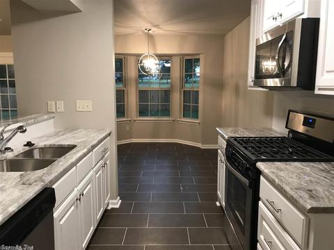 2830 Forest Dr, Bryant, AR 72022 photo 2
