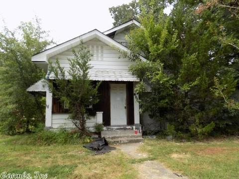 819 W 26th Ave, Pine Bluff, AR 71603 photo 1