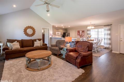 2155 Dillard Dr, Conway, AR 72034 photo 5