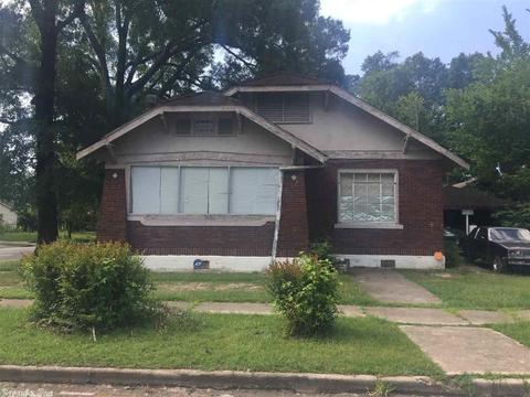 1200 W 19, Pine Bluff, AR 71601 photo 1