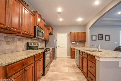 1309 Blueridge, Bryant, AR 72022 photo 7
