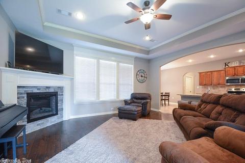 1309 Blueridge, Bryant, AR 72022 photo 2