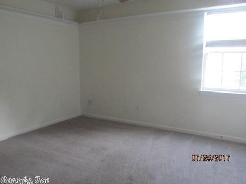225 Dobbs St, Benton, AR 72015 photo 6