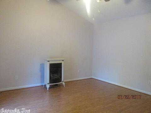 225 Dobbs St, Benton, AR 72015 photo 5