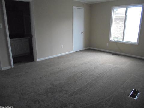 512 Greenbriar Dr, Pine Bluff, AR 71603 photo 14