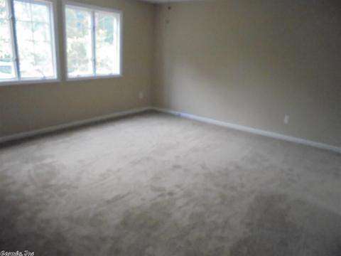 512 Greenbriar Dr, Pine Bluff, AR 71603 photo 10