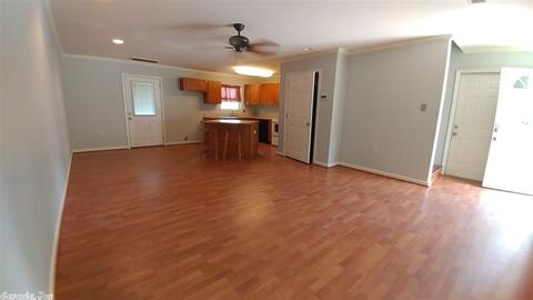 212 W Elm, Benton, AR 72015 photo 3