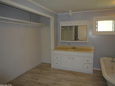 117 Laurel St, Mount Ida, AR 71957 photo 3