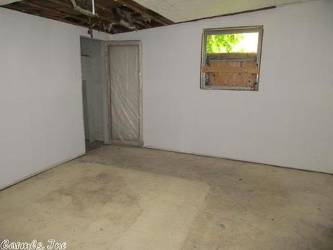 3005 S Iris St, Pine Bluff, AR 71603 photo 12