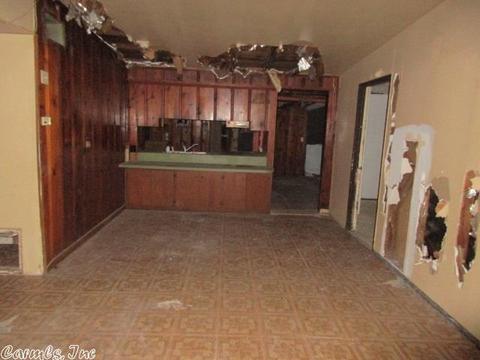 3005 S Iris St, Pine Bluff, AR 71603 photo 8