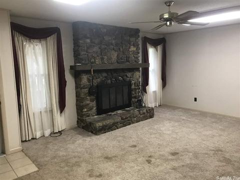 2135 Helmich Dr, Benton, AR 72019 photo 4
