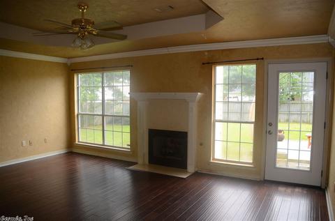 1807 Skylark Dr, Beebe, AR 72012 photo 2