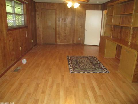 103 Apache Dr, Searcy, AR 72143 photo 4
