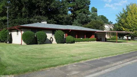 105 Friendswood, Pine Bluff, AR 71603 photo 1