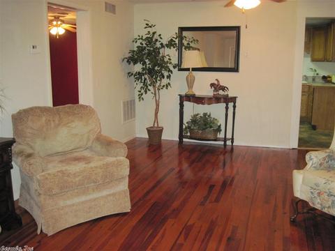 359 Tuggle Ln, Malvern, AR 72104 photo 4