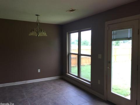 9 Bishop Ln, Conway, AR 72032 photo 7