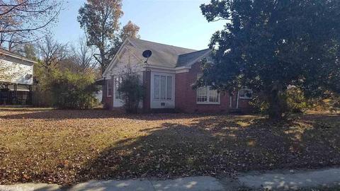 222 Linden Cir, Pine Bluff, AR 71603 photo 3