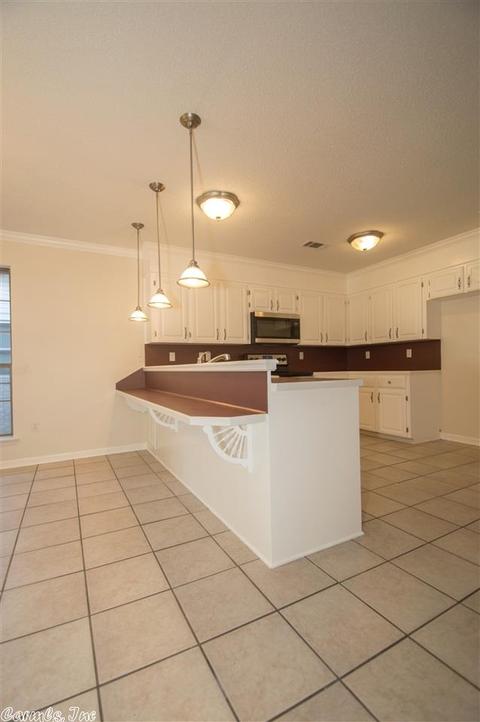 208 N Holly St, Beebe, AR 72012 photo 9