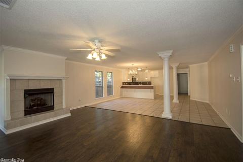 208 N Holly St, Beebe, AR 72012 photo 3