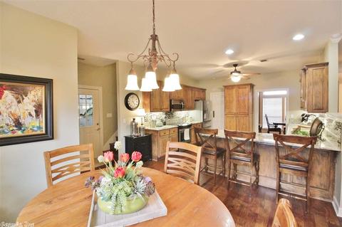 703 Colonial Dr, Bryant, AR 72022 photo 12