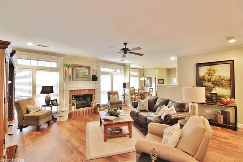 703 Colonial Dr, Bryant, AR 72022 photo 10