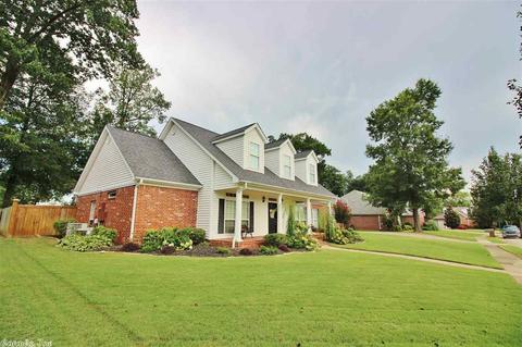 703 Colonial Dr, Bryant, AR 72022 photo 2