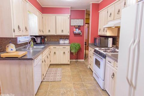 120 Troutt, Benton, AR 72019 photo 19