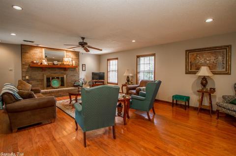 1409 Brookview, Benton, AR 72015 photo 11