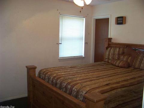 622 Halbert, Malvern, AR 72104 photo 9