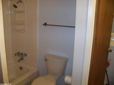 622 Halbert, Malvern, AR 72104 photo 7