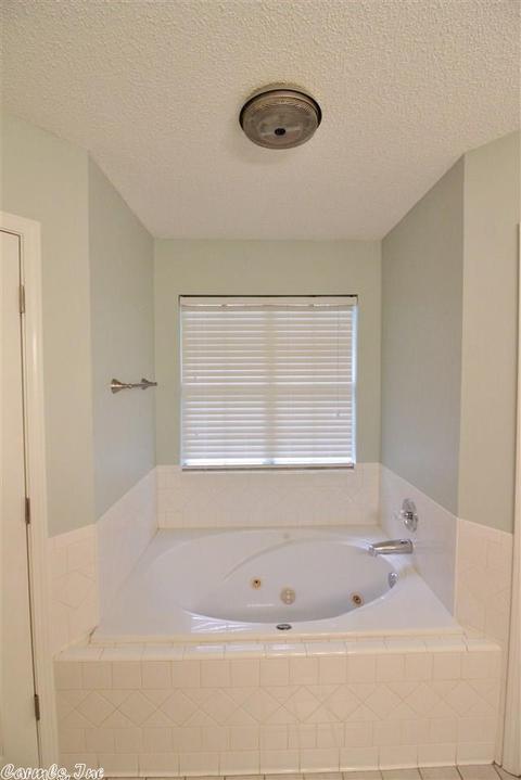 2001 Falcon Way, Benton, AR 72015 photo 29