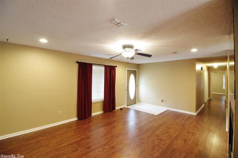 2001 Falcon Way, Benton, AR 72015 photo 8
