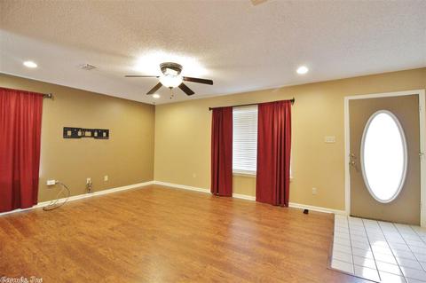 2001 Falcon Way, Benton, AR 72015 photo 7