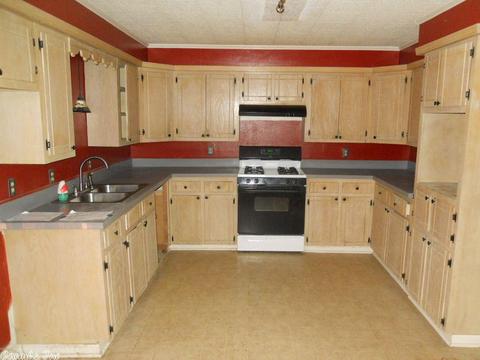 1011 N Quattlebaum Rd, Sherrill, AR 72152 photo 5