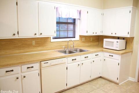 5900 Hampton Pkwy, Pine Bluff, AR 71603 photo 12
