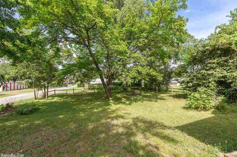 900 Second Street St, Mena, AR 71953 photo 2