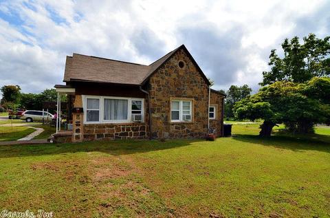 300 11th St, Mena, AR 71953 photo 2