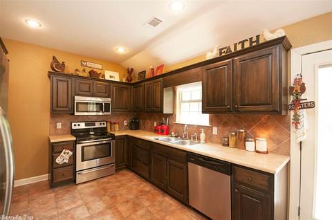 60 Eaglebrook, Conway, AR 72032 photo 8