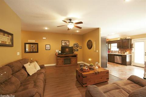 60 Eaglebrook, Conway, AR 72032 photo 4