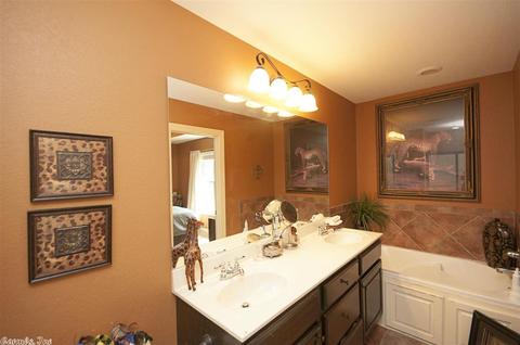 60 Eaglebrook, Conway, AR 72032 photo 11