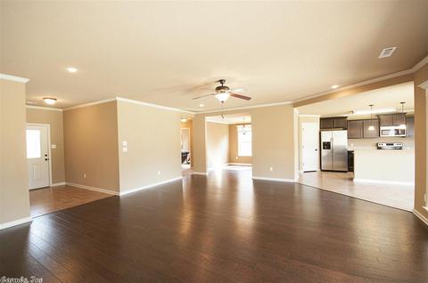 1315 Crabapple Dr, Conway, AR 72032 photo 4