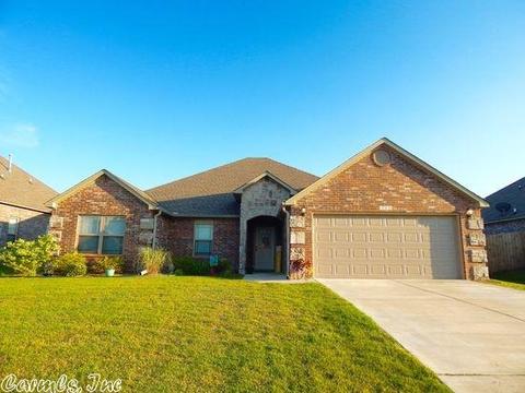 1315 Crabapple Dr, Conway, AR 72032 photo 2