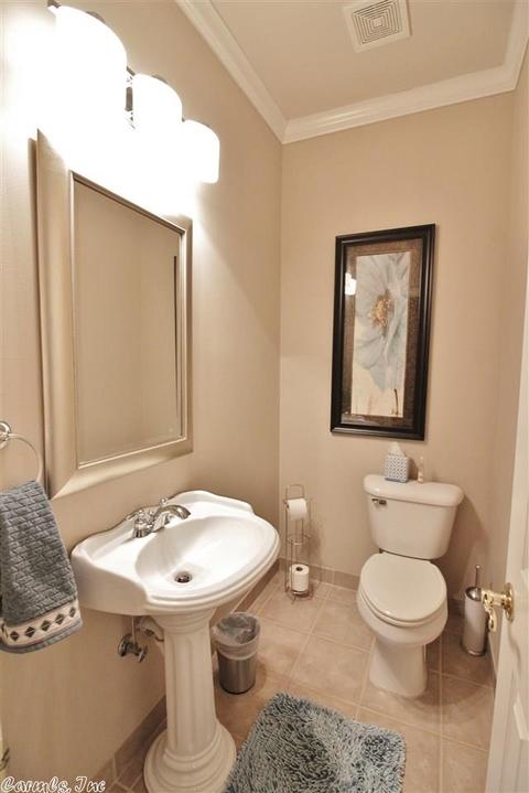 713 Colonial, Bryant, AR 72022 photo 28